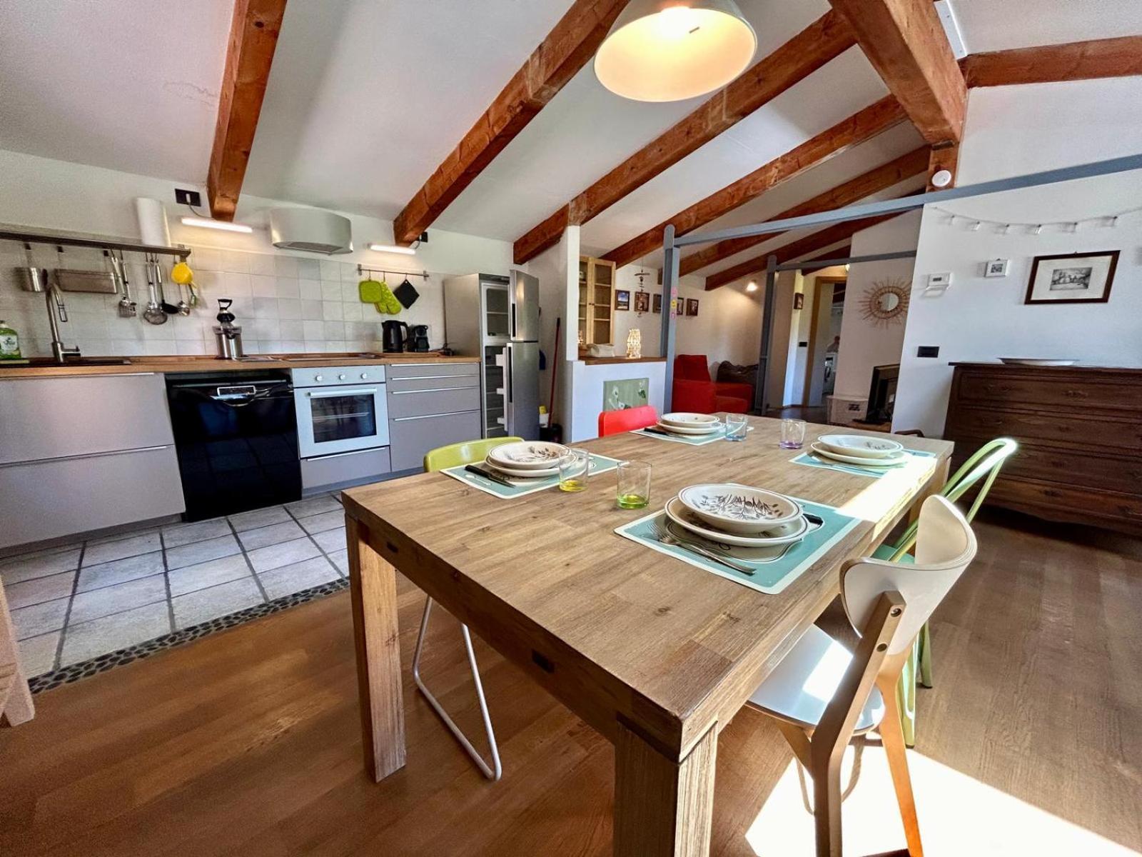 Appartamento Kibilu - Via Cimabue Le Bettole - Centro Citta Varese Esterno foto